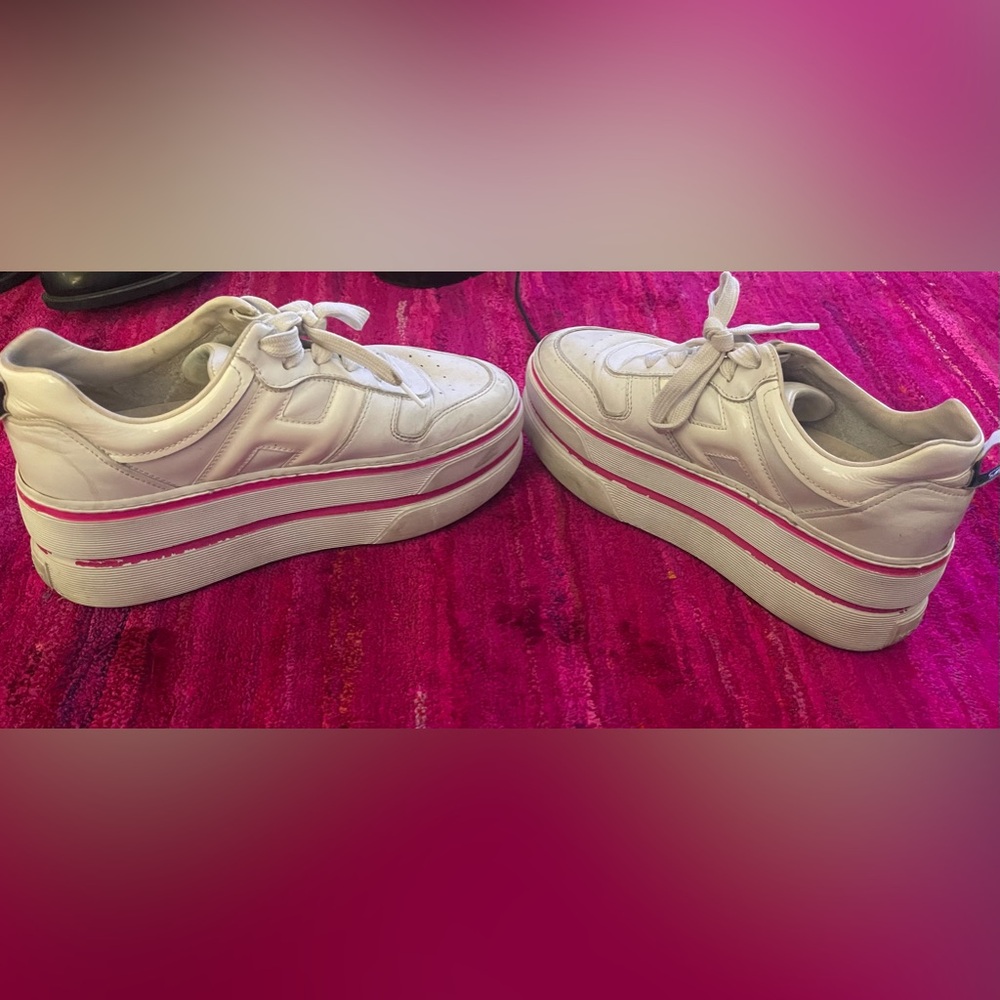 HOGAN Platform Leather Sneakers Pink & White 81/2. My favorite sneakers!